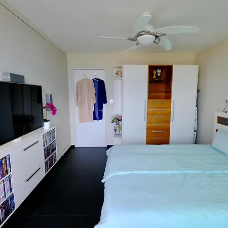 Homestay Zimmer Mit Duschbad - Mon Desir Casa Jr *